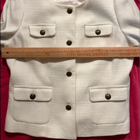 Jacket - Picture 6 of 7